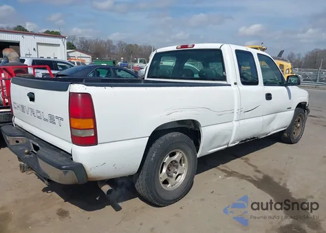 2002 Chevrolet Silverado 1500 from USA, damaged, VIN 2GCEC19W321421602